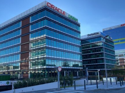 We provide security services to a modern and environmentally friendly office park in Bucharest