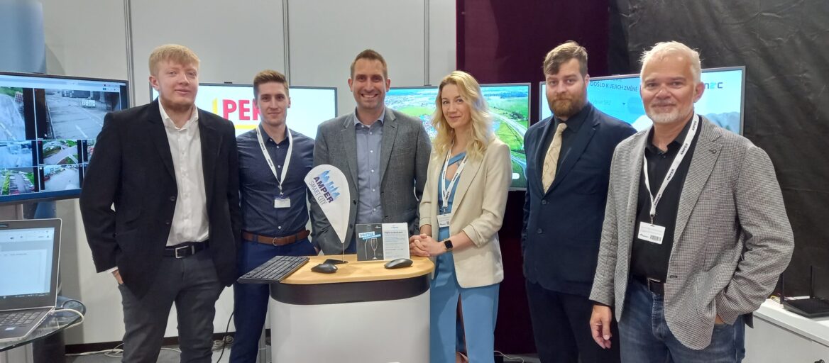 AMPER 2022 v plném proudu a M2C je u toho